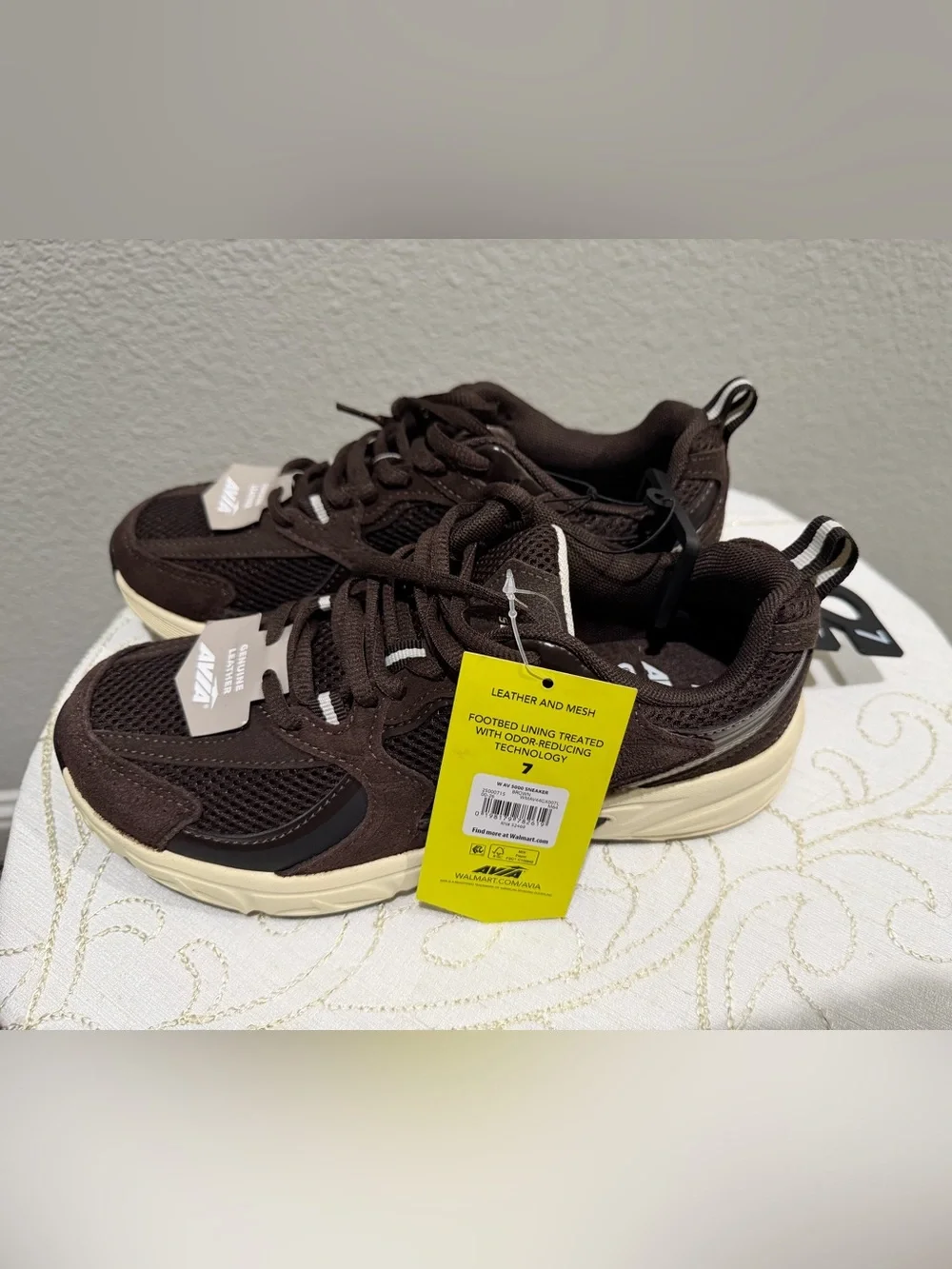 Avia Men's Dark Brown and Cream Running Sneakers